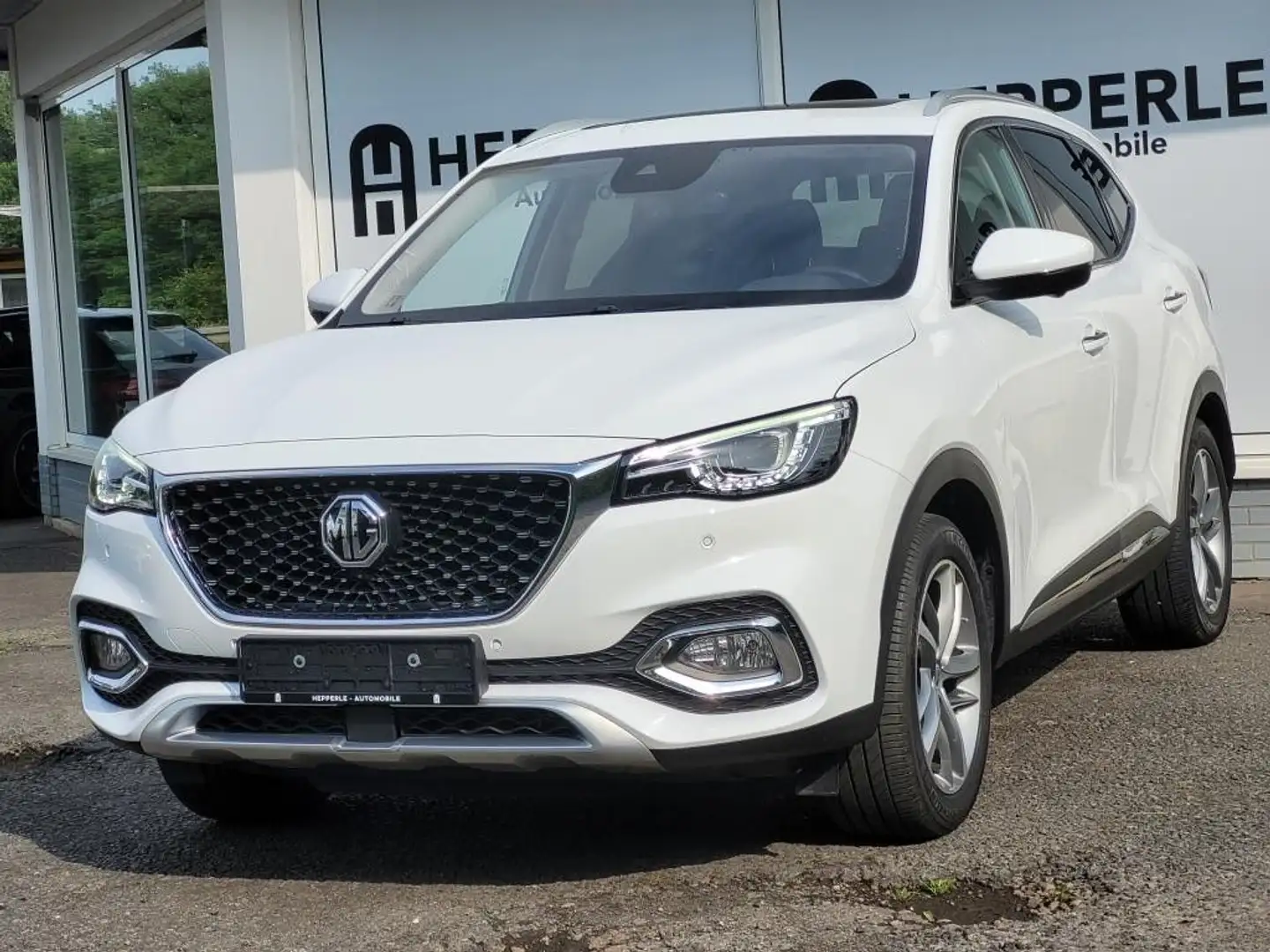 MG EHS 1.5T-GDI Luxury PHEV Garantie+Kein Mietwagen Weiß - 2