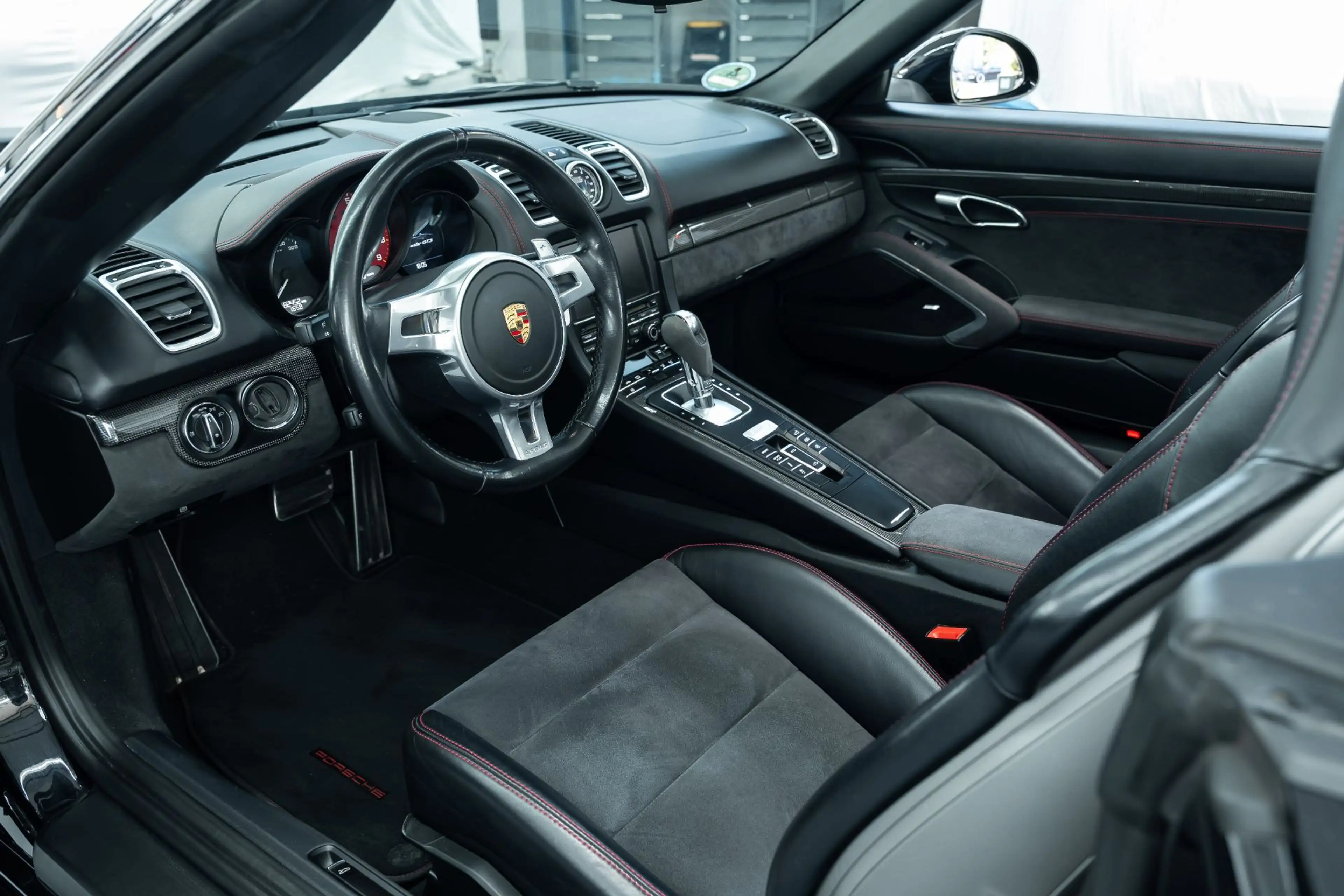 Porsche Boxster GTS — photo 15