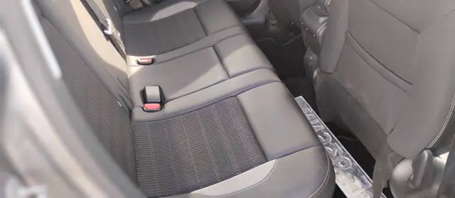Peugeot 2008 view 6