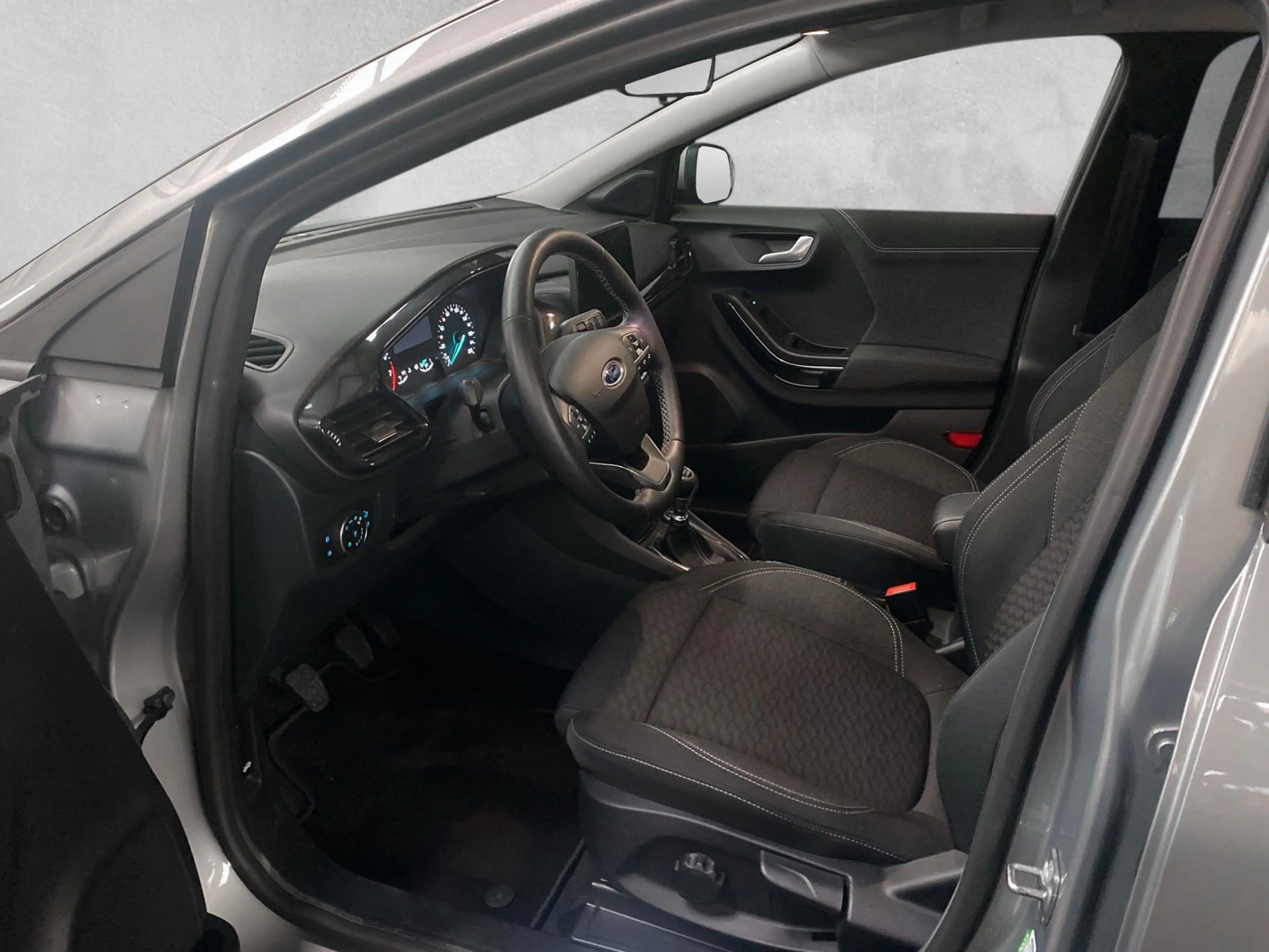 Ford Puma Titanium Design — photo 9