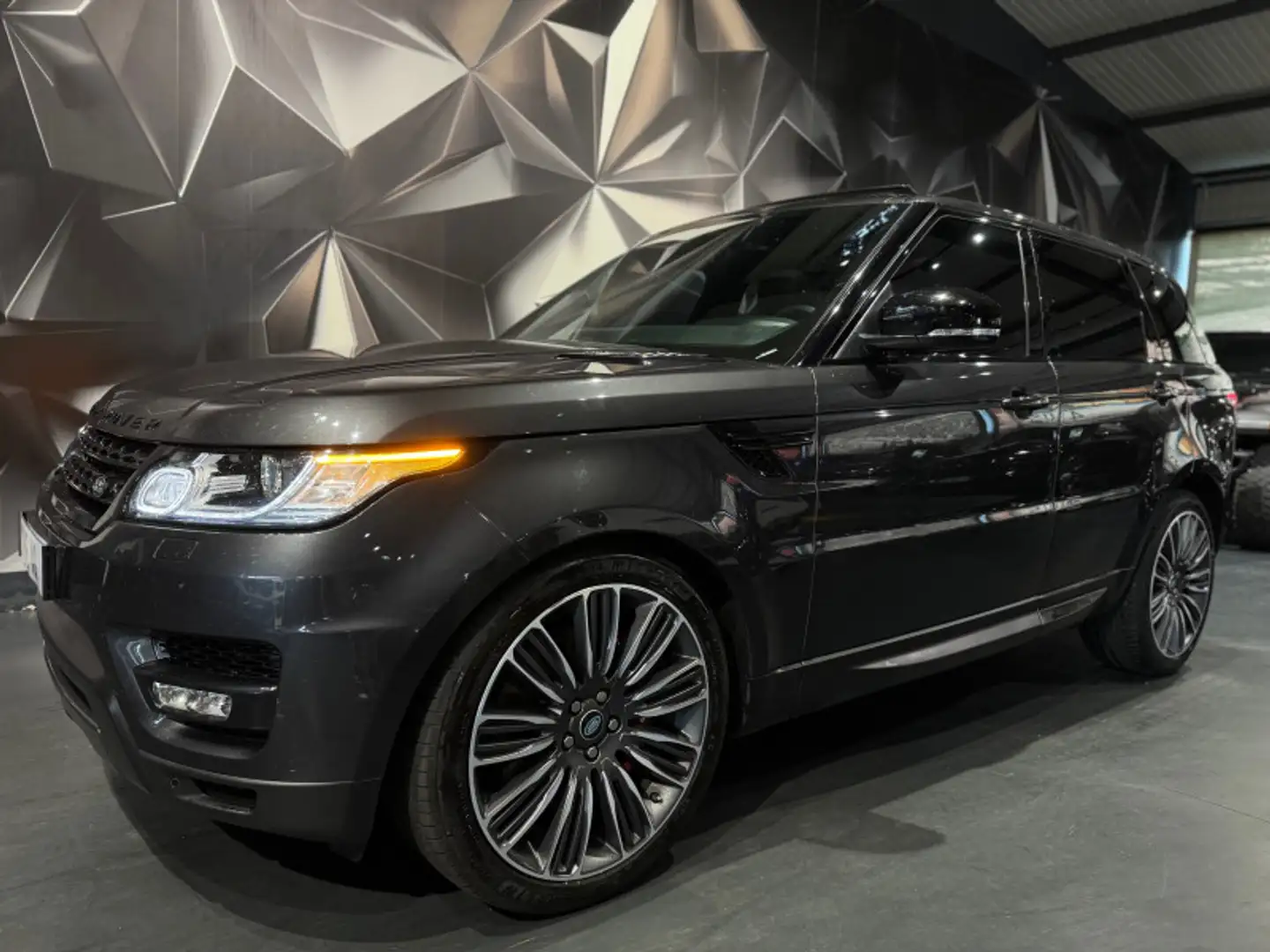 Land Rover Range Rover Sport 3.0 SDV6 306CH HSE DYNAMIC MARK V Gris - 1