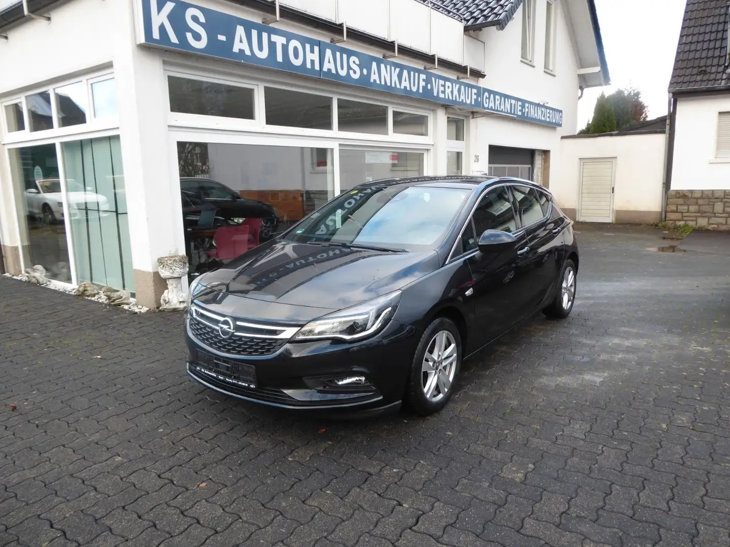 Opel Astra K Lim. 5-trg. Dynamic Noir - 1