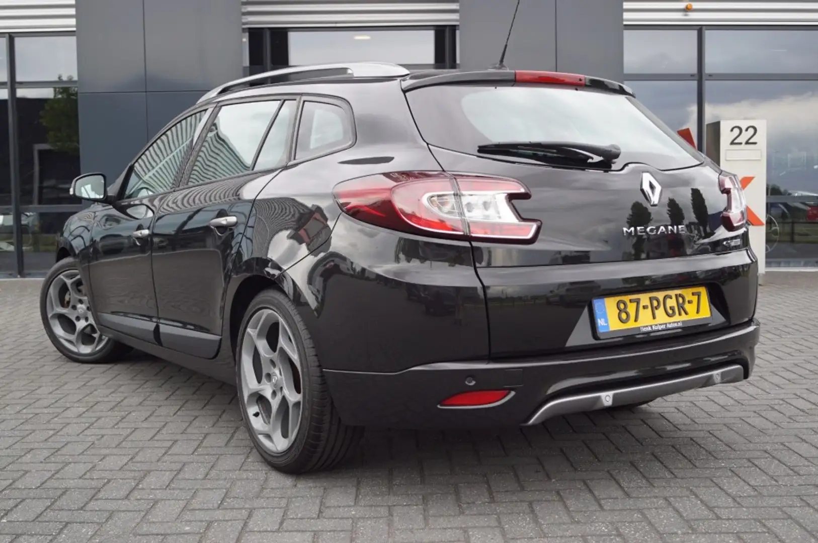 Renault Megane 2.0 TCe GT 180 pk / Navi / PDC / 18 Inch LM / Xeno Zwart - 2