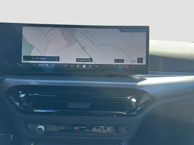 BMW 330 e xDrive Touring  M-Sport xDrive KAM 360 LED Ansicht 14