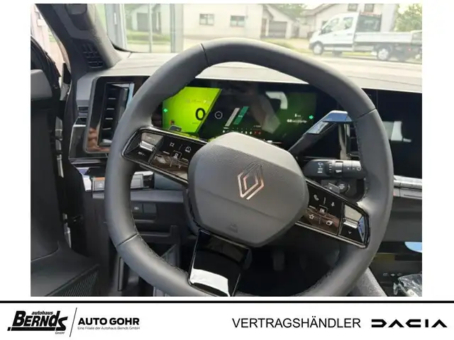 Renault Austral view 15