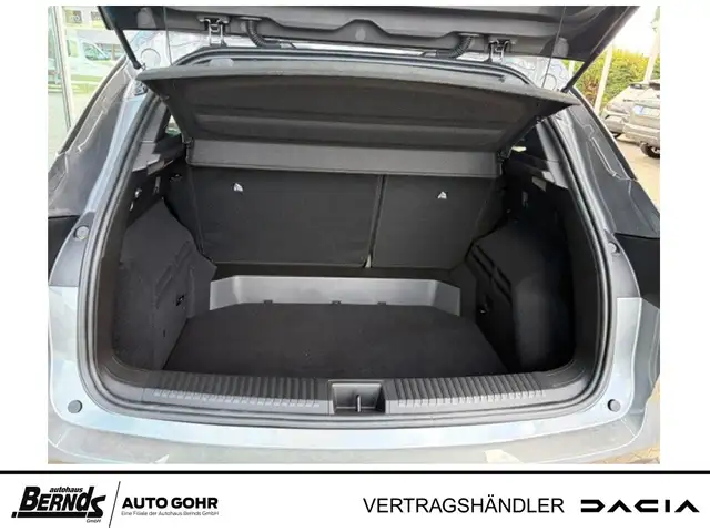 Renault Austral view 6