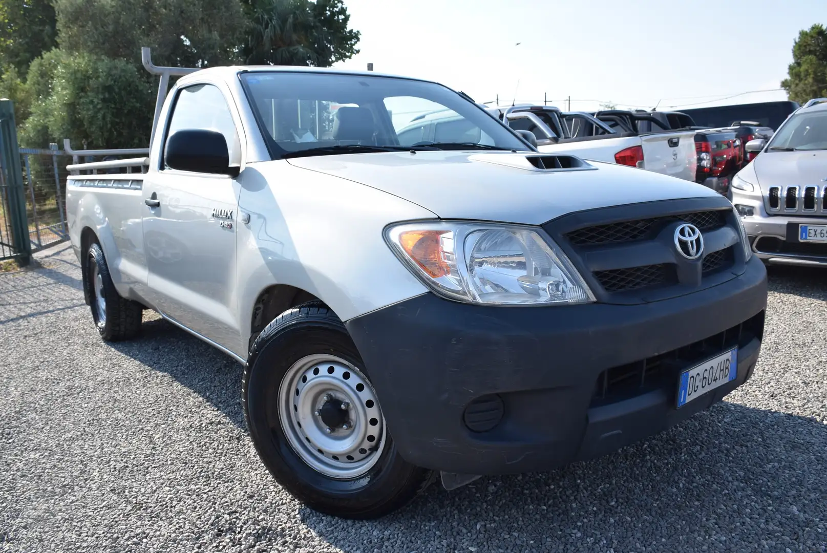 Toyota Hilux CAB SINGOLA CASSONE LUNGO 2.5TD IVA DETRAIBILE Grigio - 1