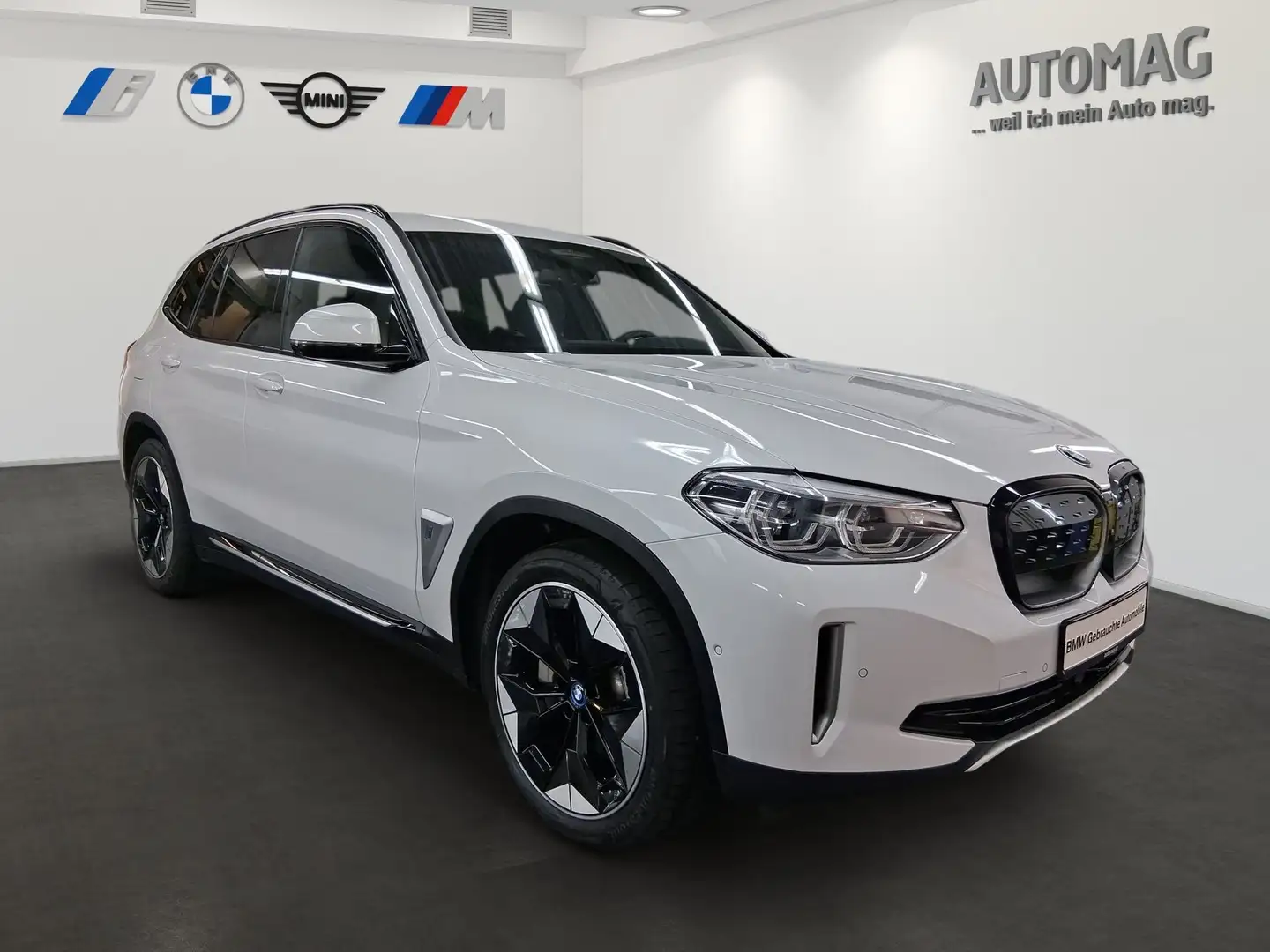 BMW iX3 Impressive*Live Cockpit Prof.*HeadUp*Gestiksteueru Fehér - 2