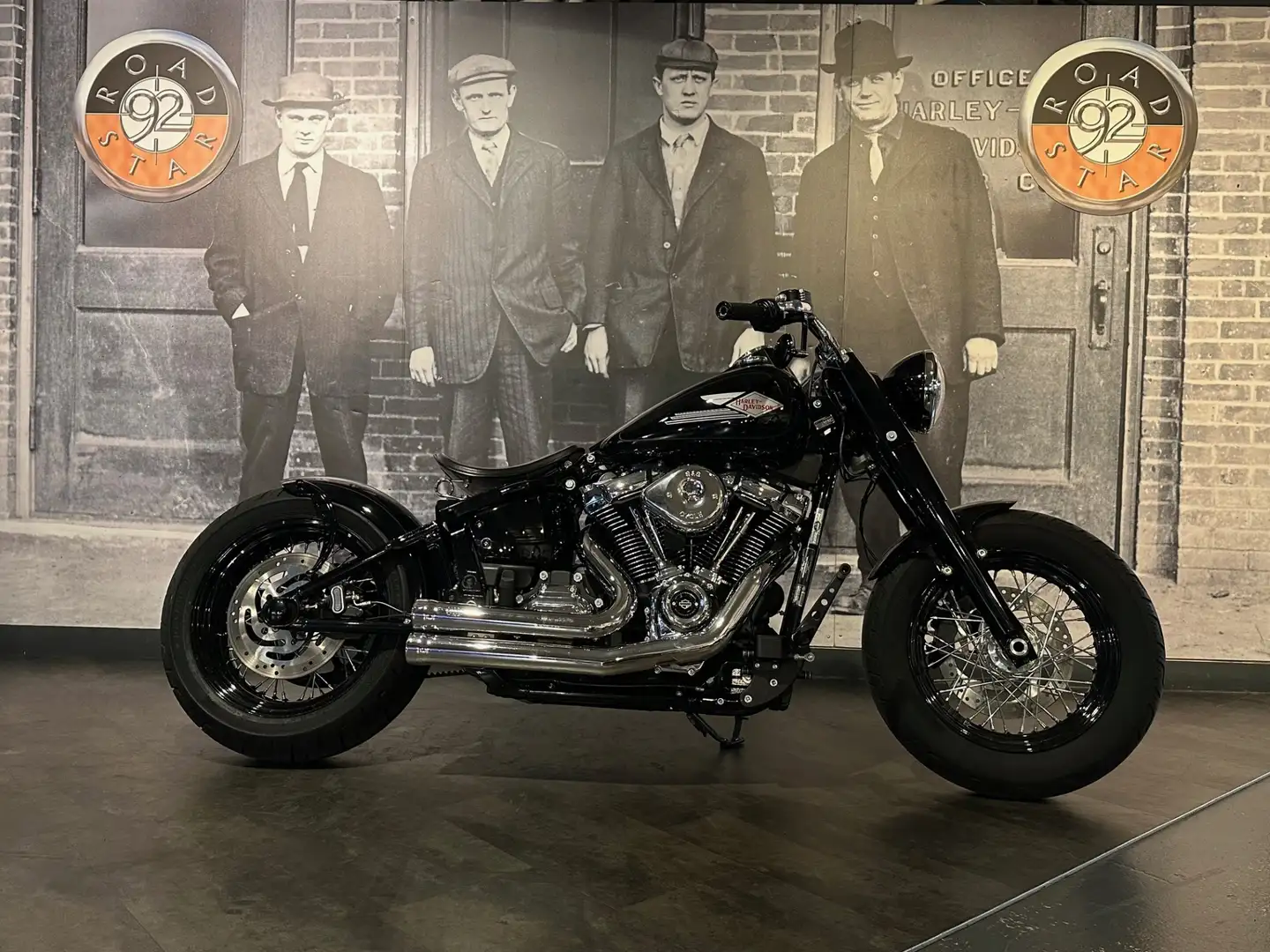 Harley-Davidson Heritage Noir - 1
