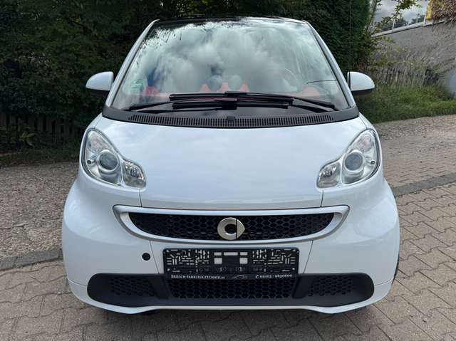 smart forTwo 8Fach bereift, Passion, Navi, Scheckheft, Klima