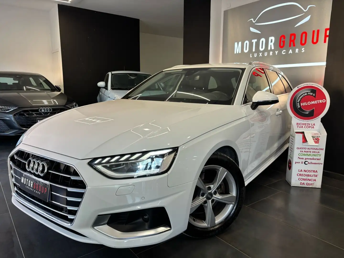 Audi A4 A4 35 TDI/163 CV S tronic Business Advanced Blanc - 1