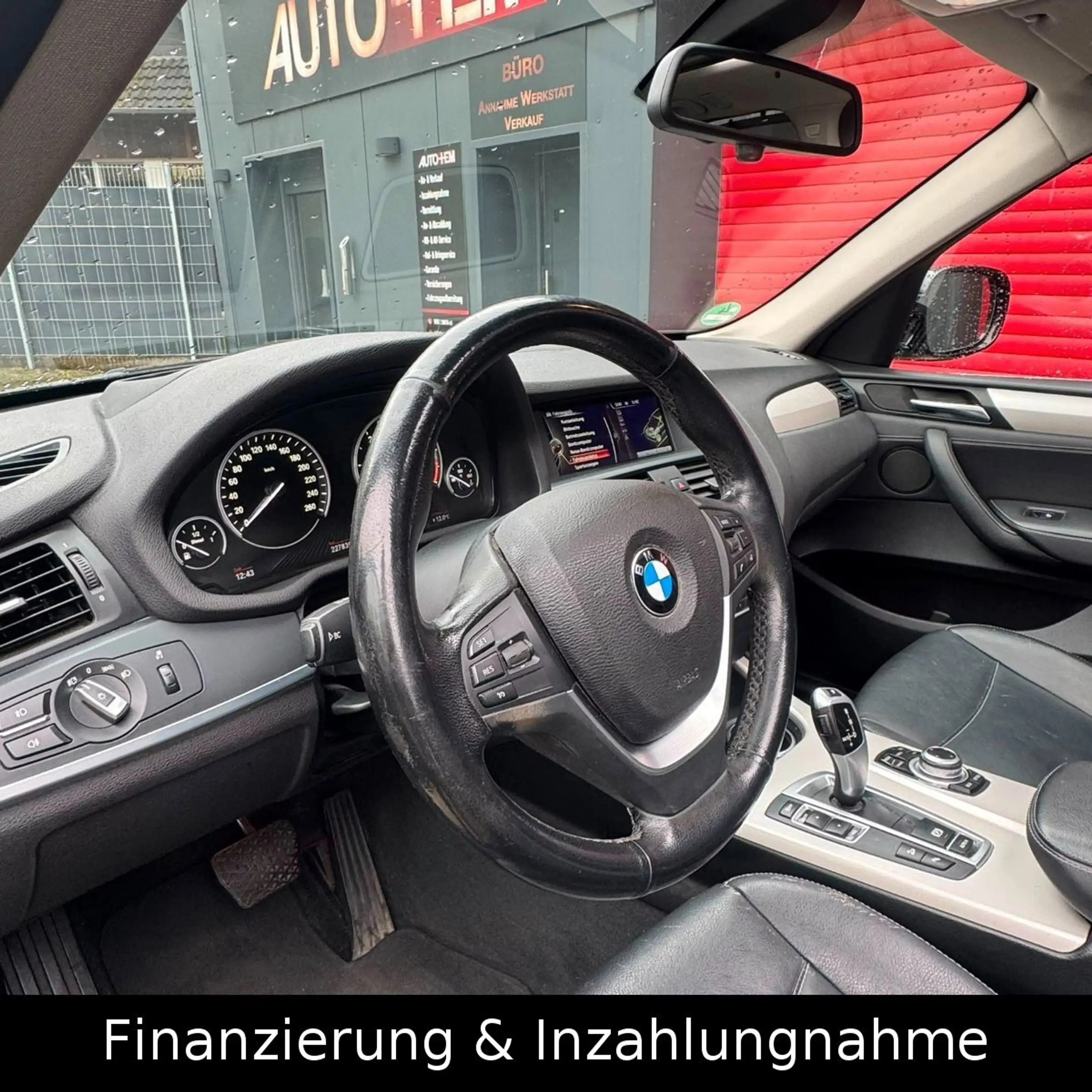 BMW X3 xDrive 30 d Pano AHK Navi Xenon Head Up SHZ — photo 12