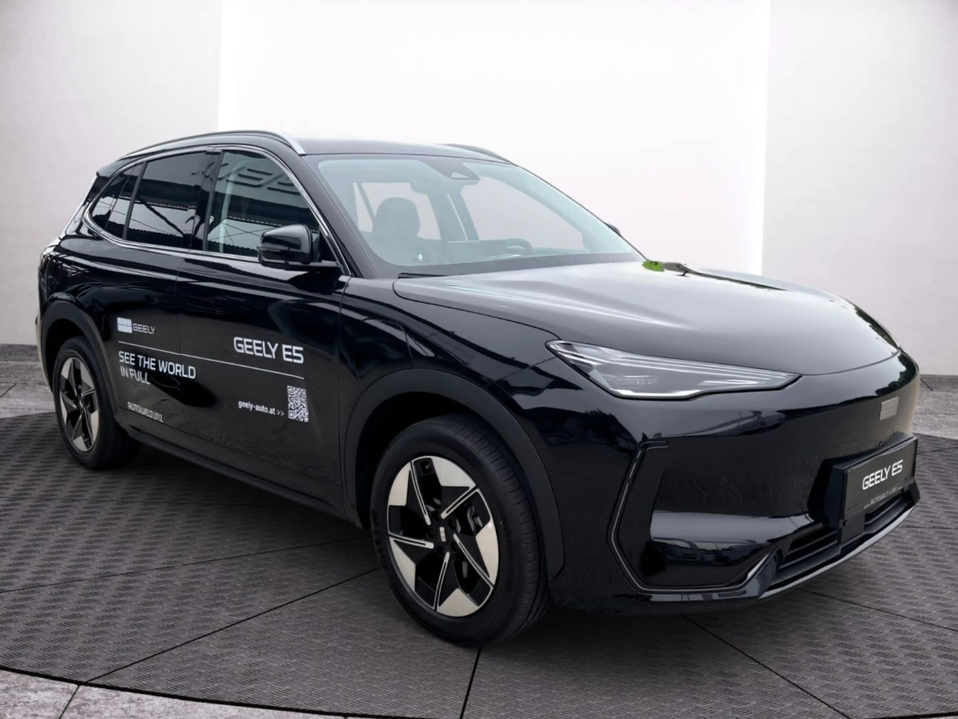 Geely E5 PRO ACC+LED+Navi+SHZ+Standh.+360+Kam.+KlimaA — photo 3