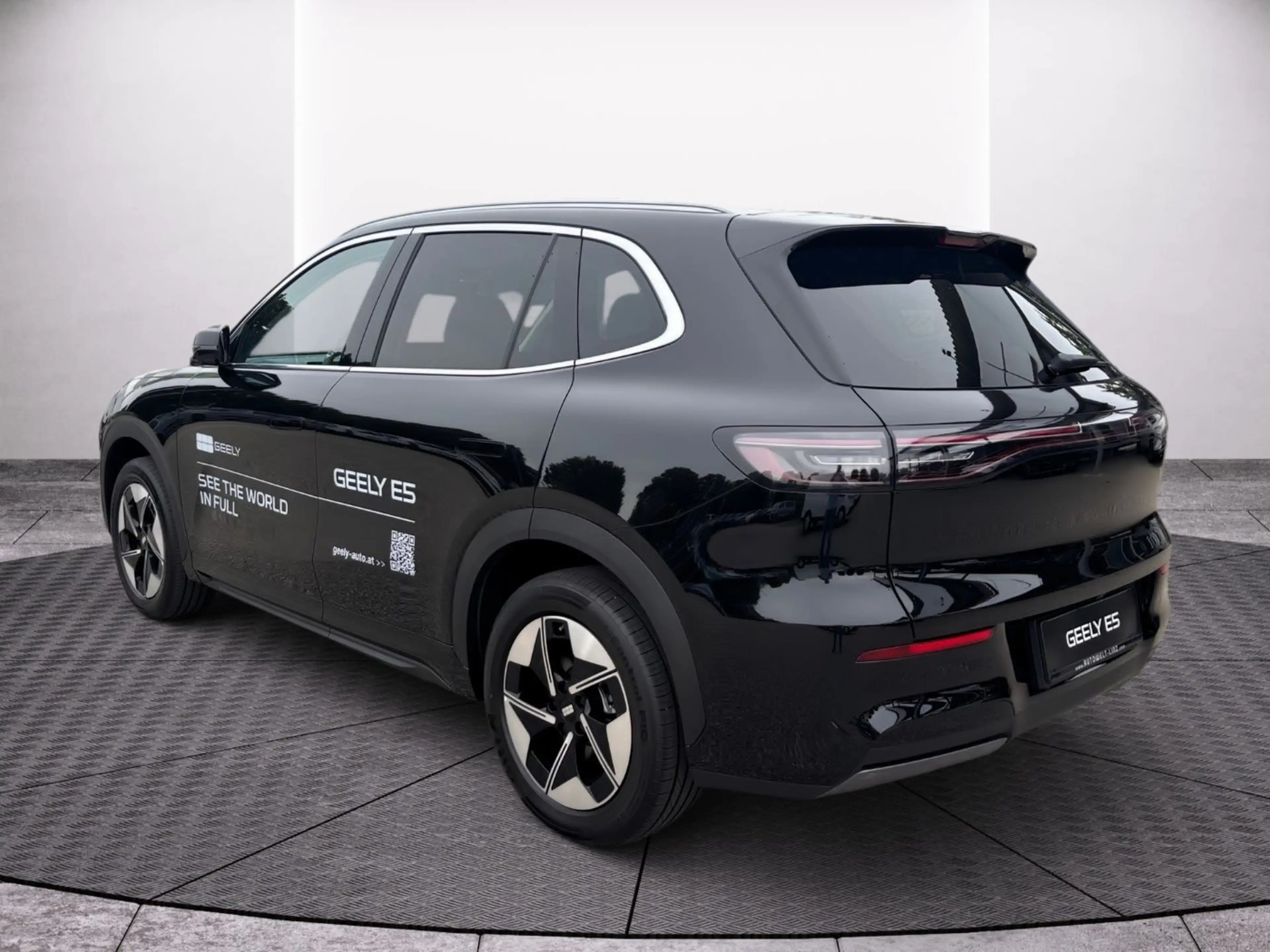 Geely E5 PRO ACC+LED+Navi+SHZ+Standh.+360+Kam.+KlimaA — photo 4