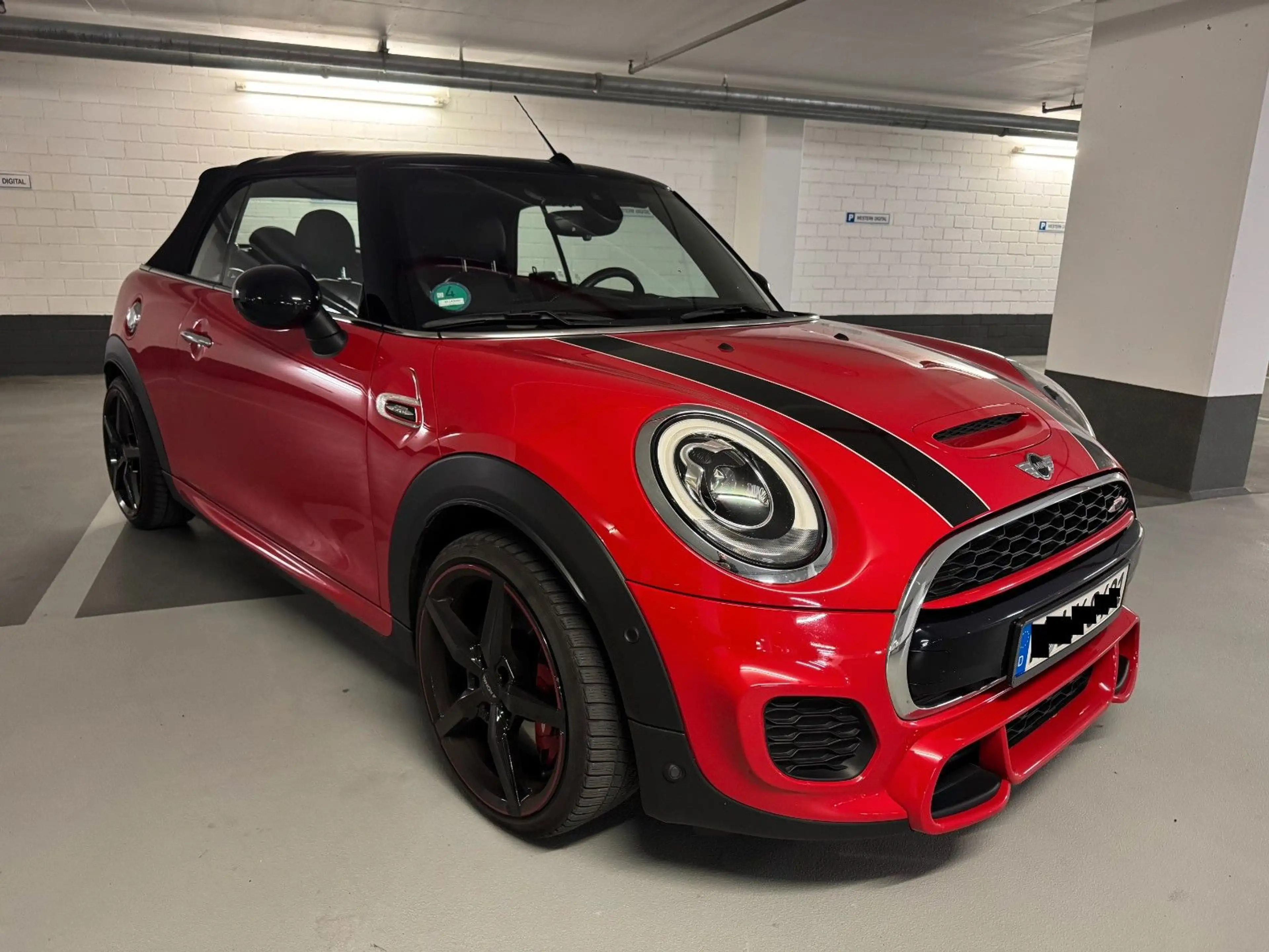 MINI John Cooper Works Cabrio John Cooper Works — photo 3