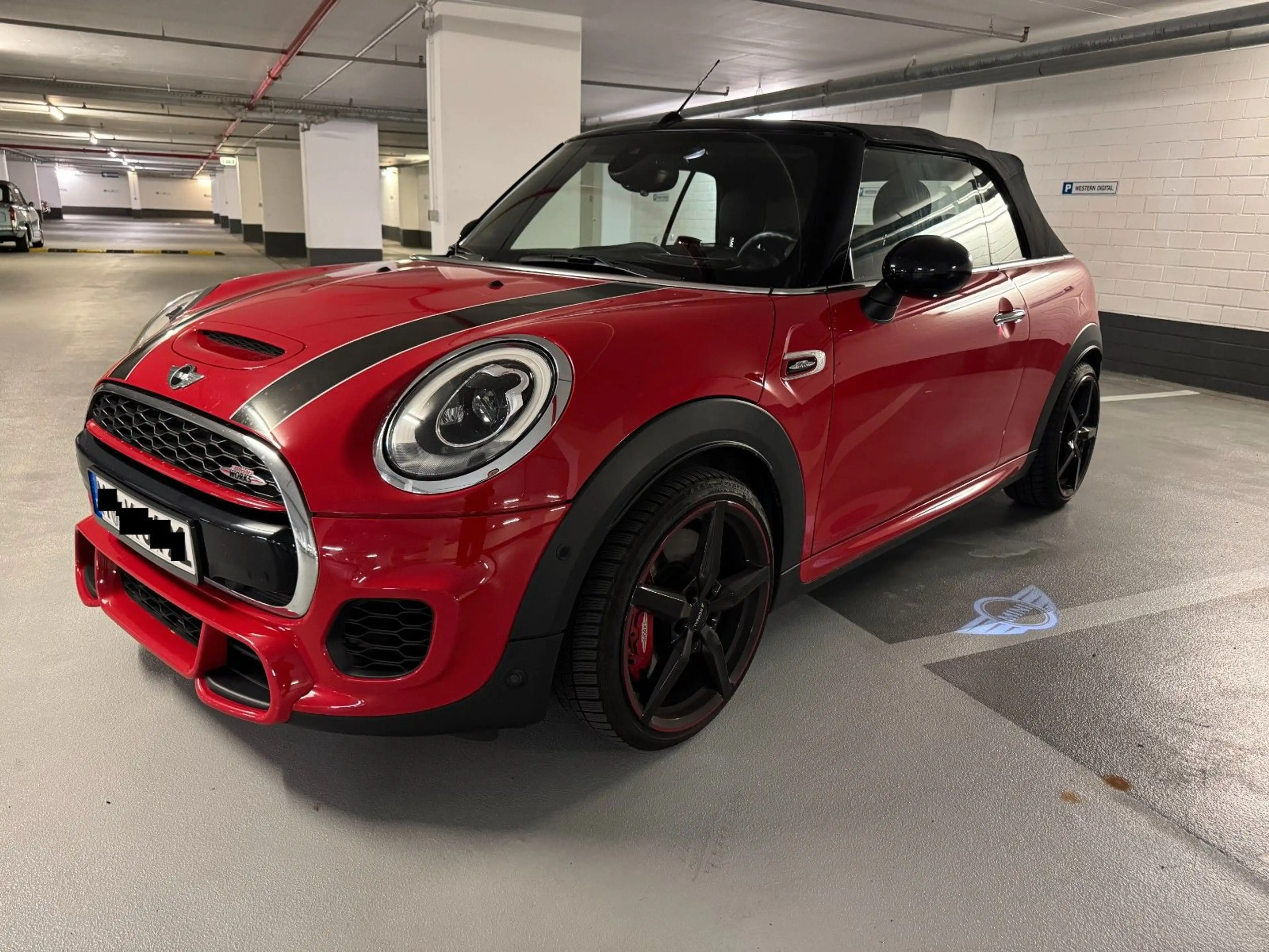 MINI John Cooper Works Cabrio John Cooper Works