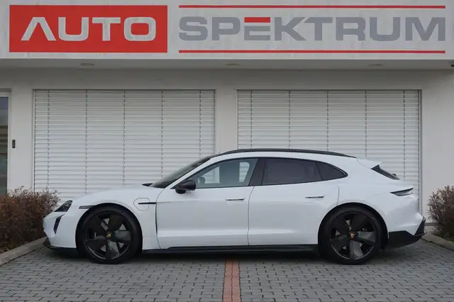 Porsche Taycan view 2