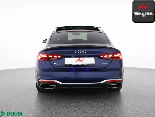 Audi A5 view 4