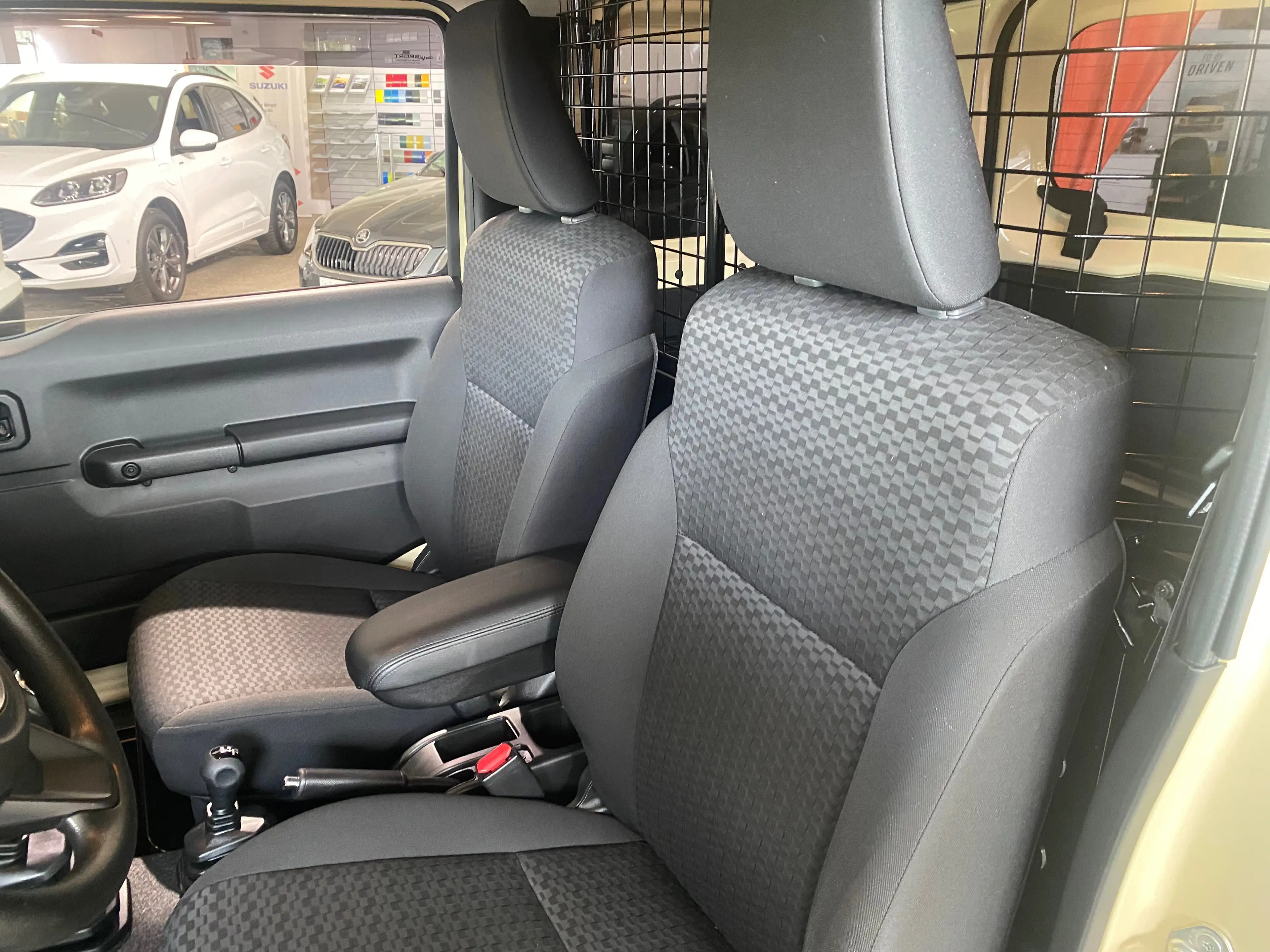 Suzuki Jimny Comfort AllGrip — photo 7