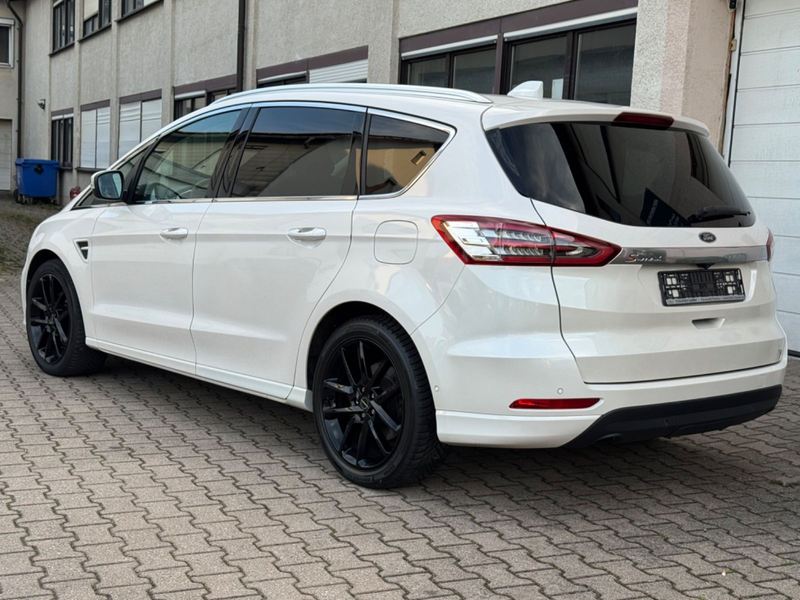 Ford S-Max S-MAX Titanium 7-SITZER CARPLAY SPURHALTE — photo 4