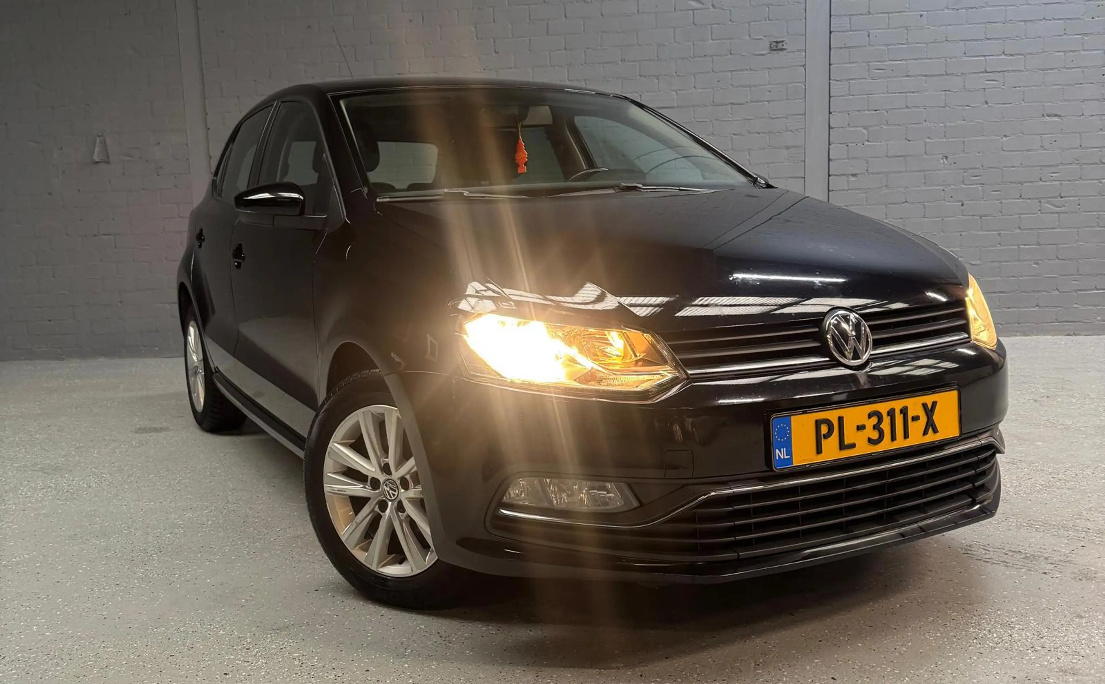 Volkswagen Polo 1.0 Comfortline Connected | Airco | BT | 2016 — photo 2