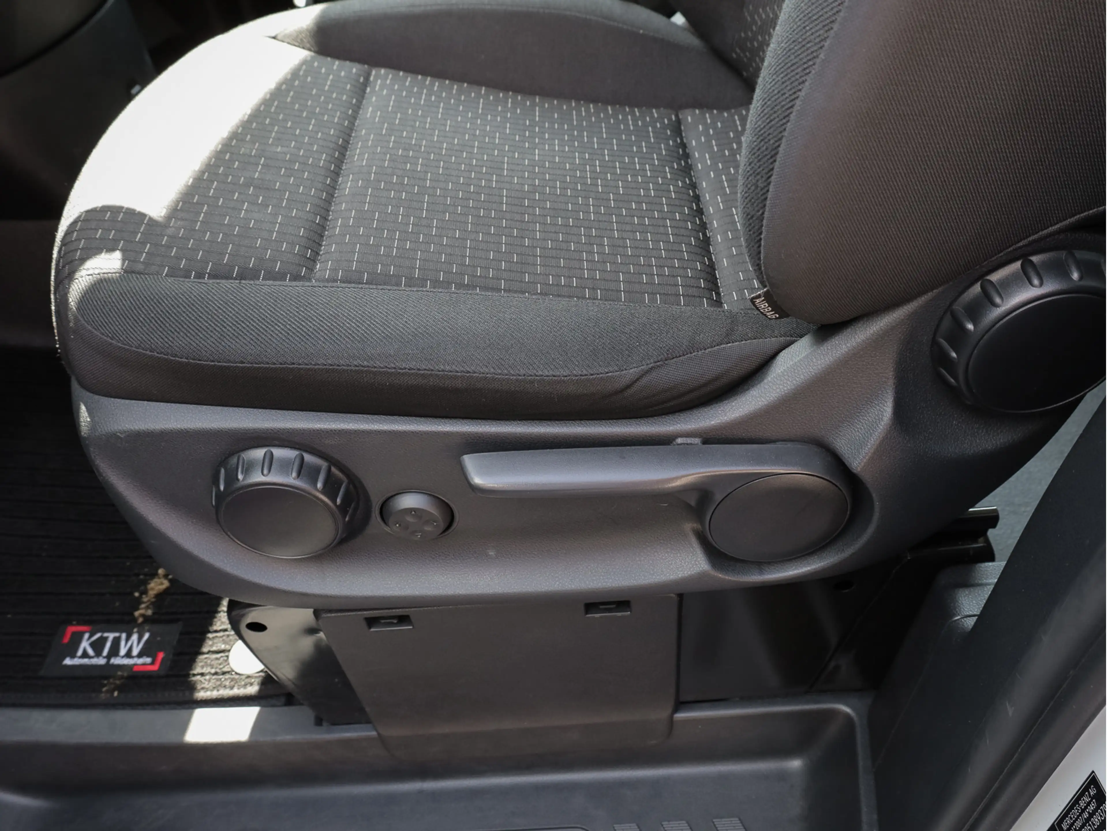 Mercedes-Benz Vito 114 TourerPro,Extralang,8Sitzer,Automatik — photo 15