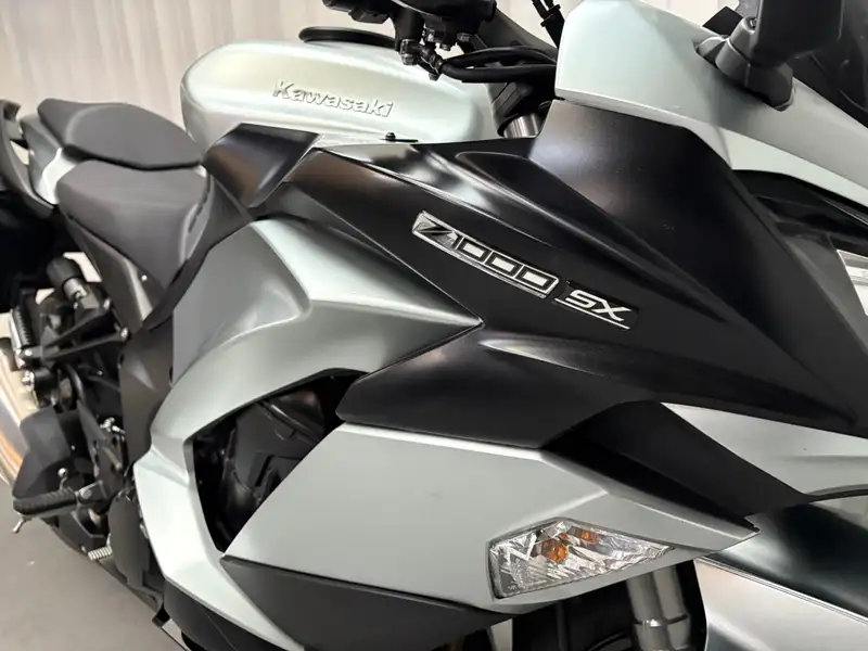 Kawasaki Z1000 SX - foto 5