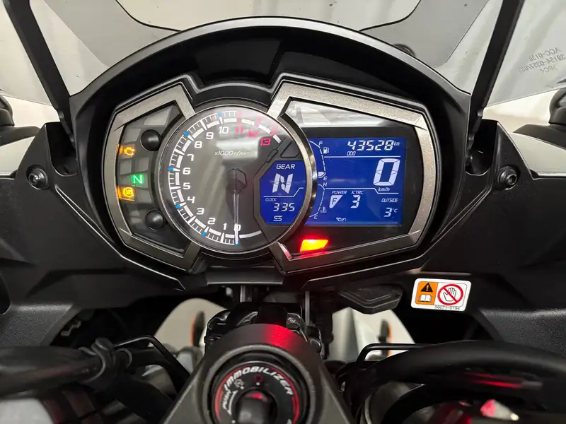 Kawasaki Z1000 SX - foto 6