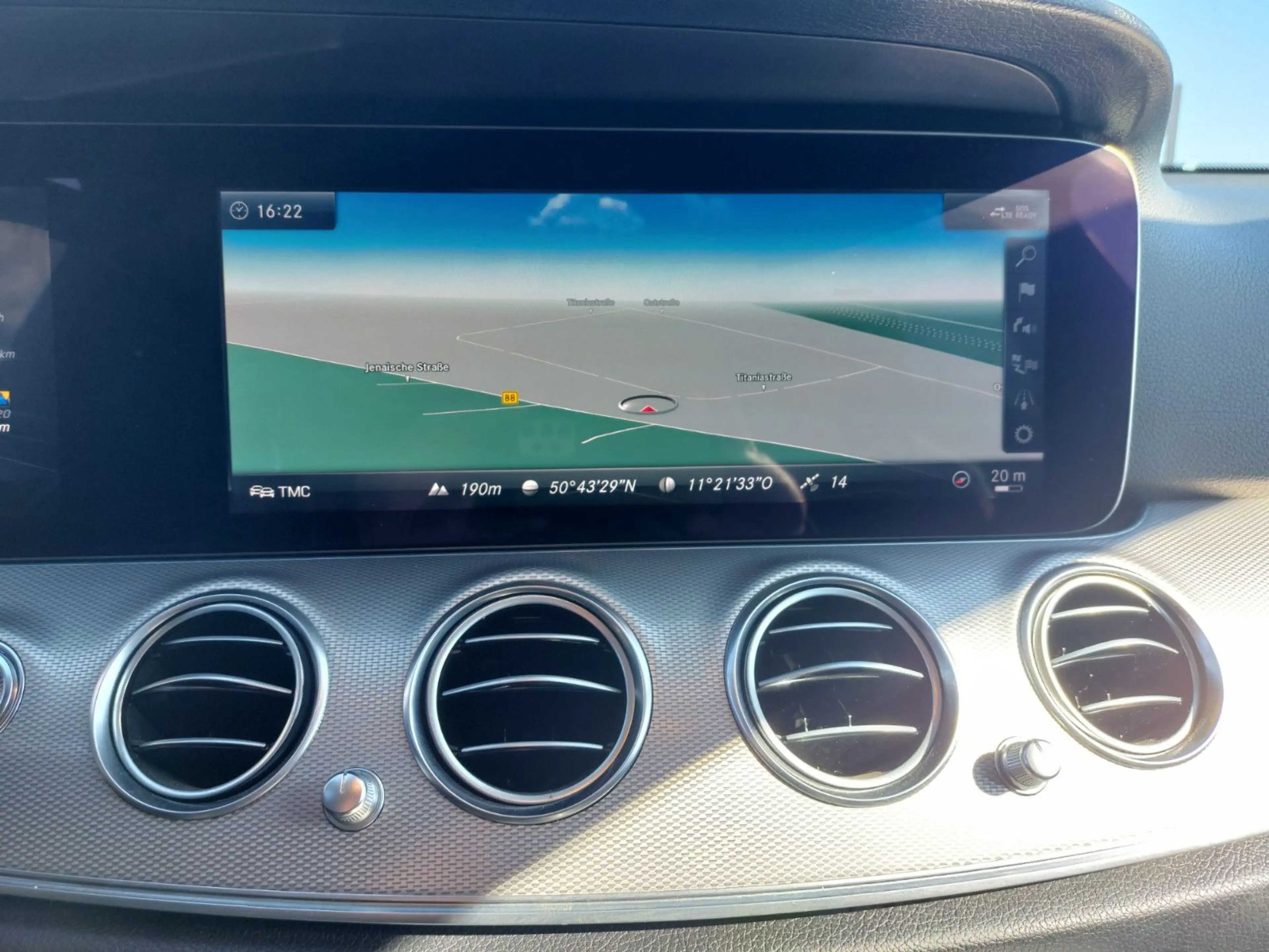 Mercedes-Benz E 200 E -Klasse T-Modell E 200 d AMG-Line AHK — photo 10