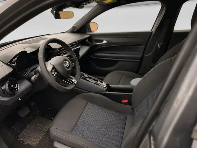 Alfa Romeo Junior view 9
