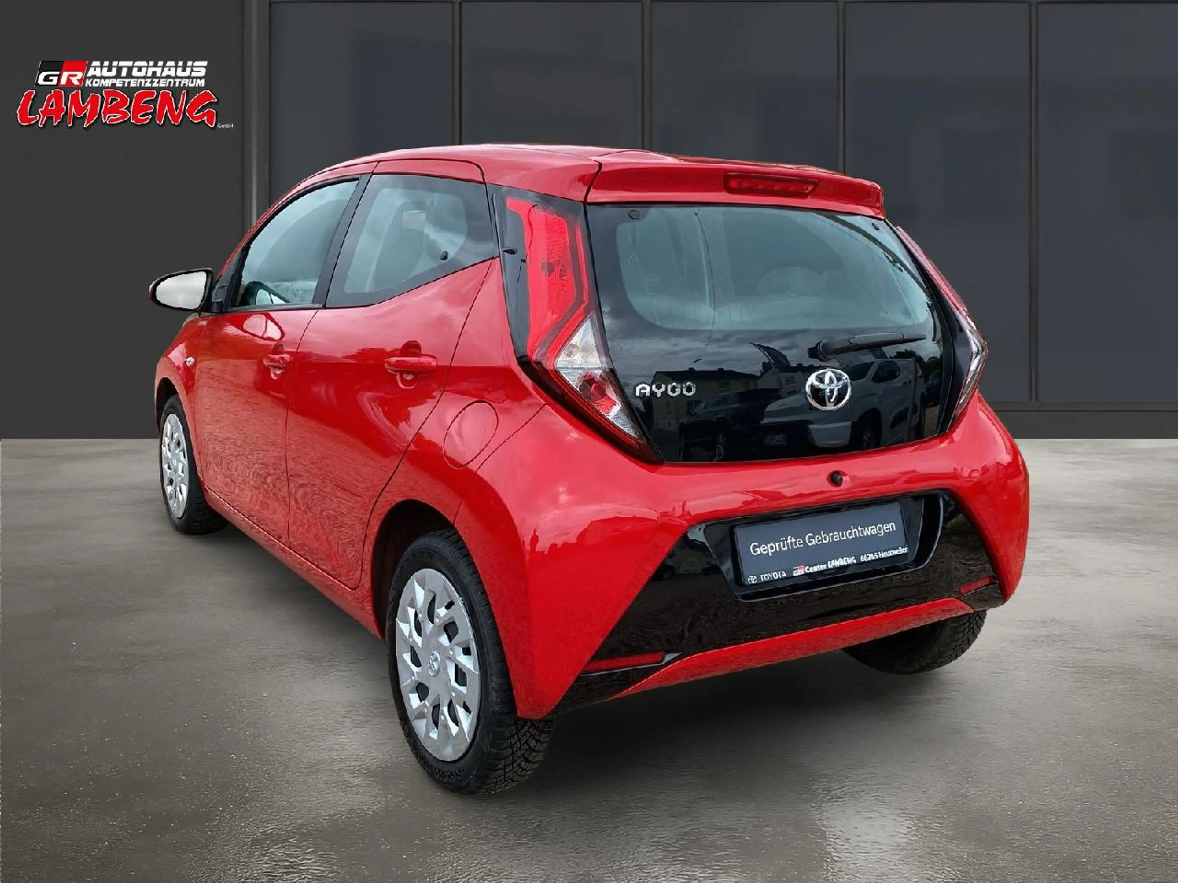 Toyota Aygo x-cite — photo 2