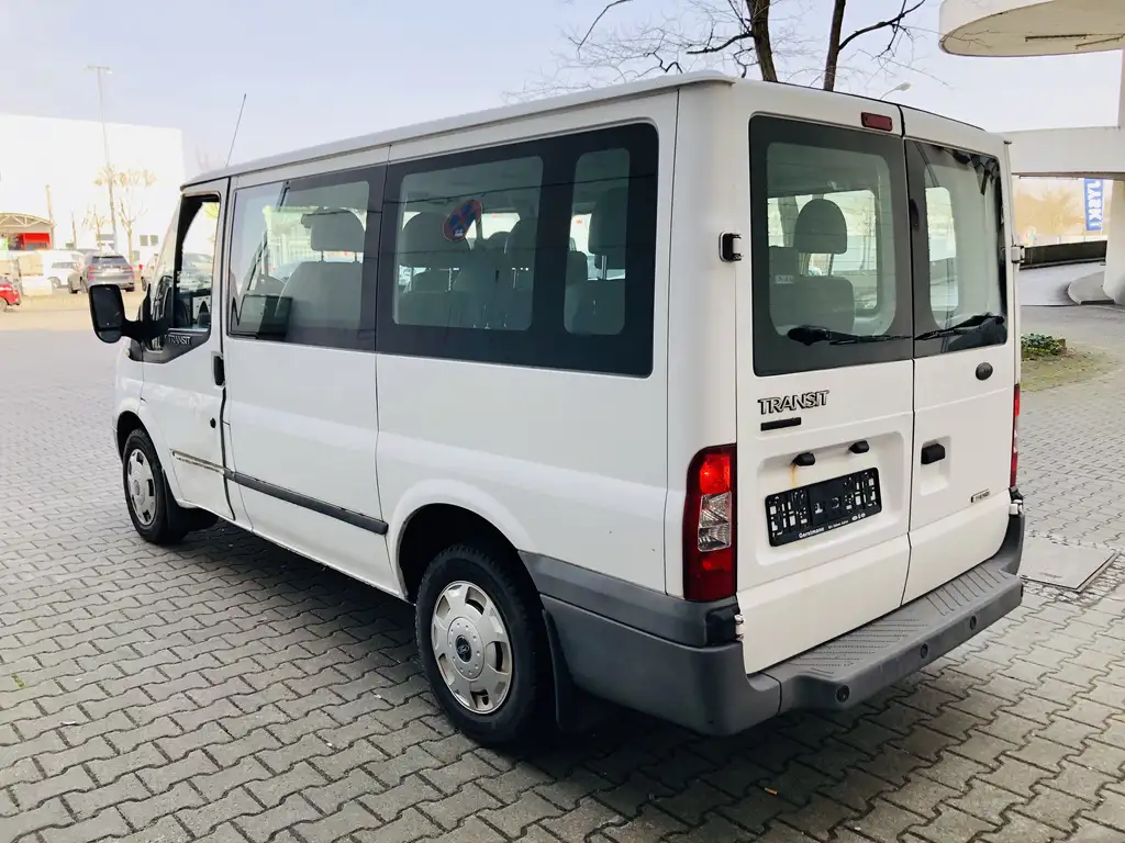 Ford Transit Bus 2011 из Европы — купить под ключ