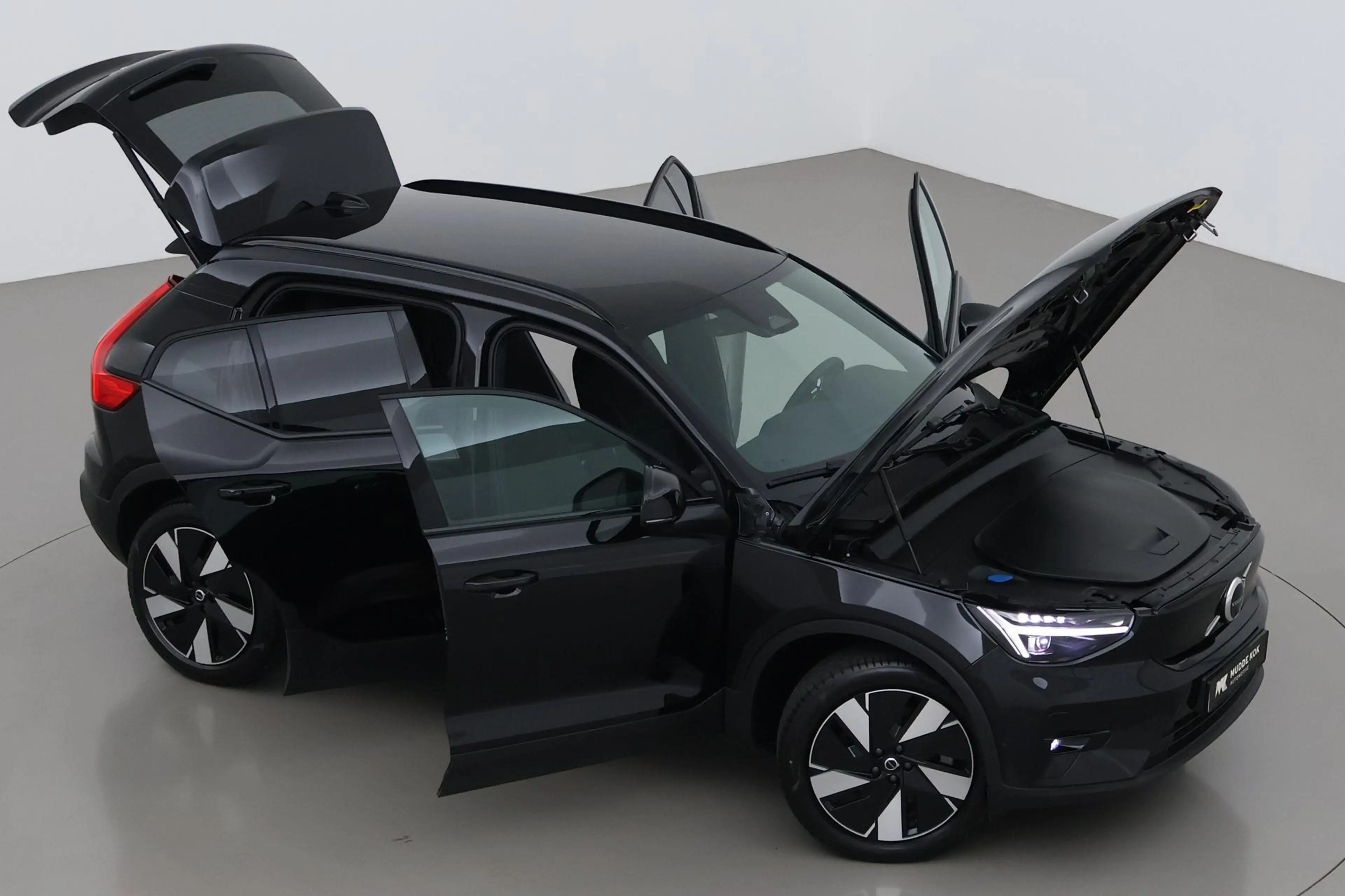 Volvo EX40 Single Motor Extended Range Plus | 82 kWh | Harman — photo 6