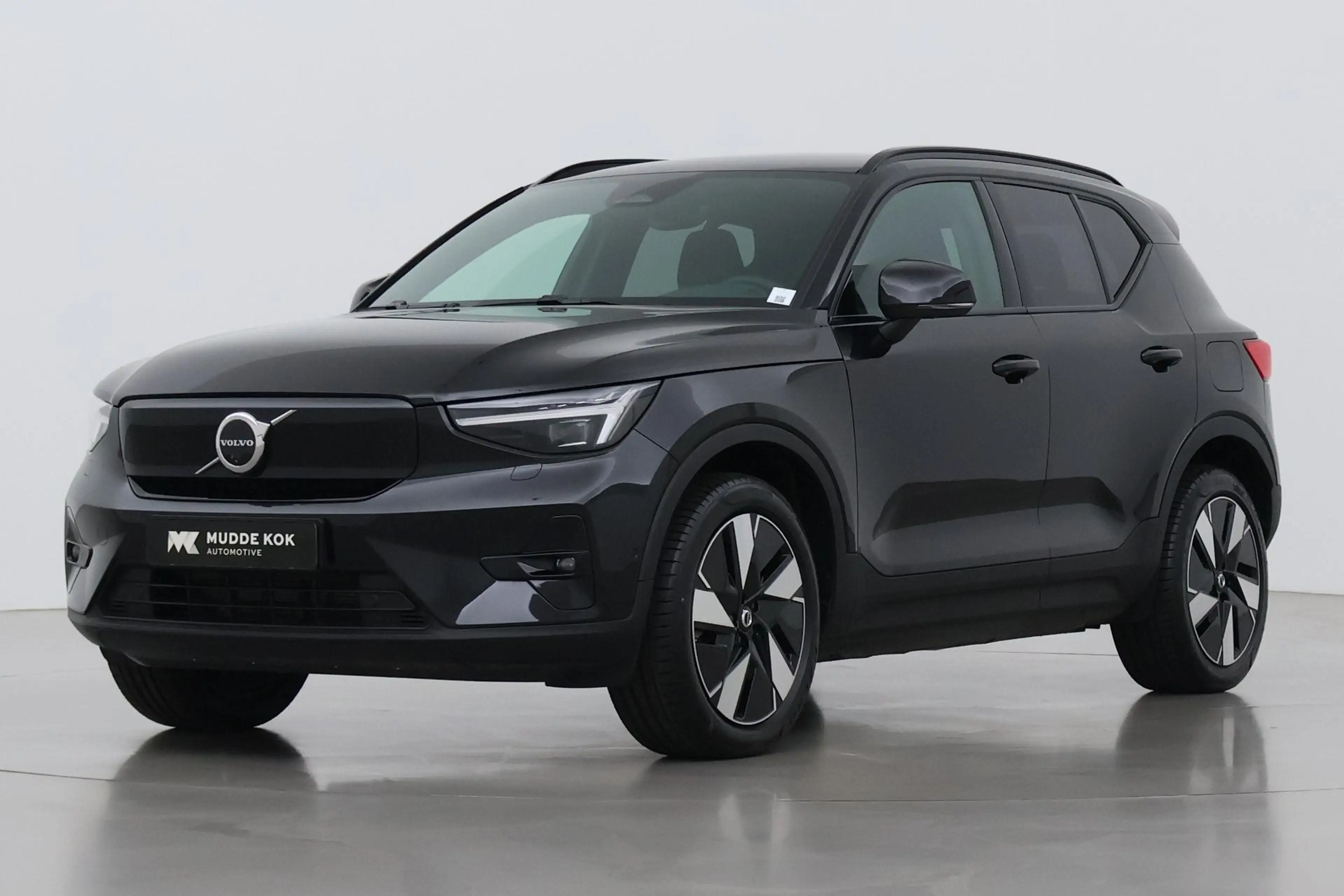 Volvo EX40 Single Motor Extended Range Plus | 82 kWh | Harman — photo 8