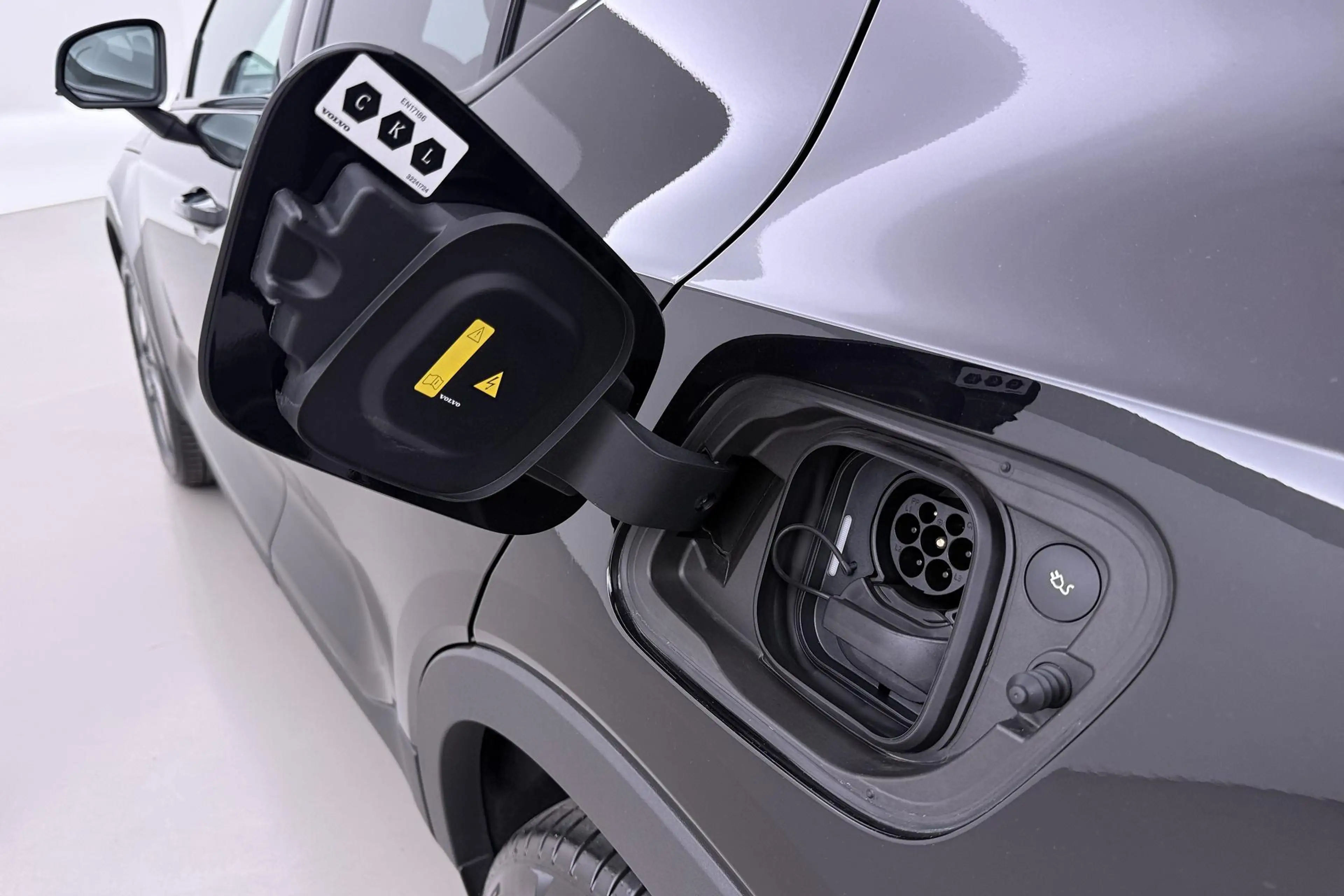 Volvo EX40 Single Motor Extended Range Plus | 82 kWh | Harman — photo 47