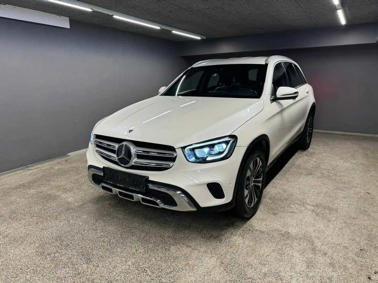Mercedes-Benz GLC 220 d 4Matic (253.915) Weiß - 1