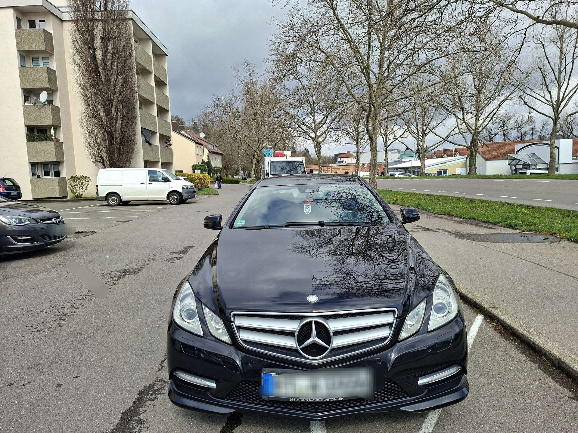 Second hand Mercedes Benz E-Class 