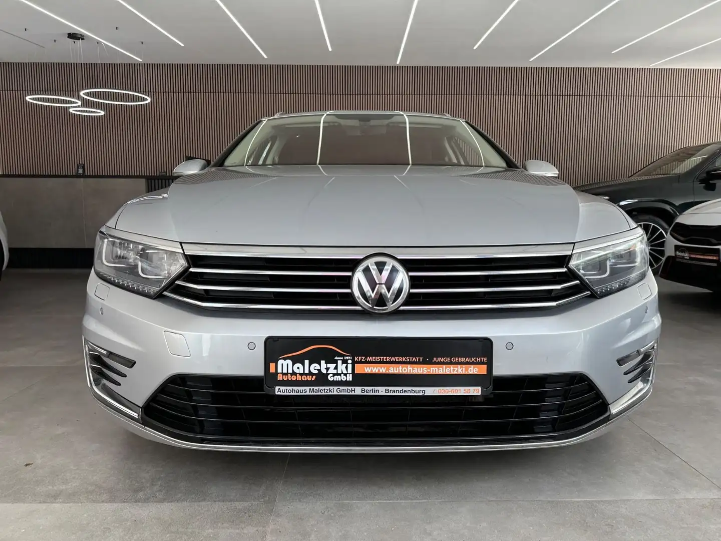 Volkswagen Passat Variant Passat 1.5 TSI Variant Comfortline*ACC*AppleCar* Silber - 2