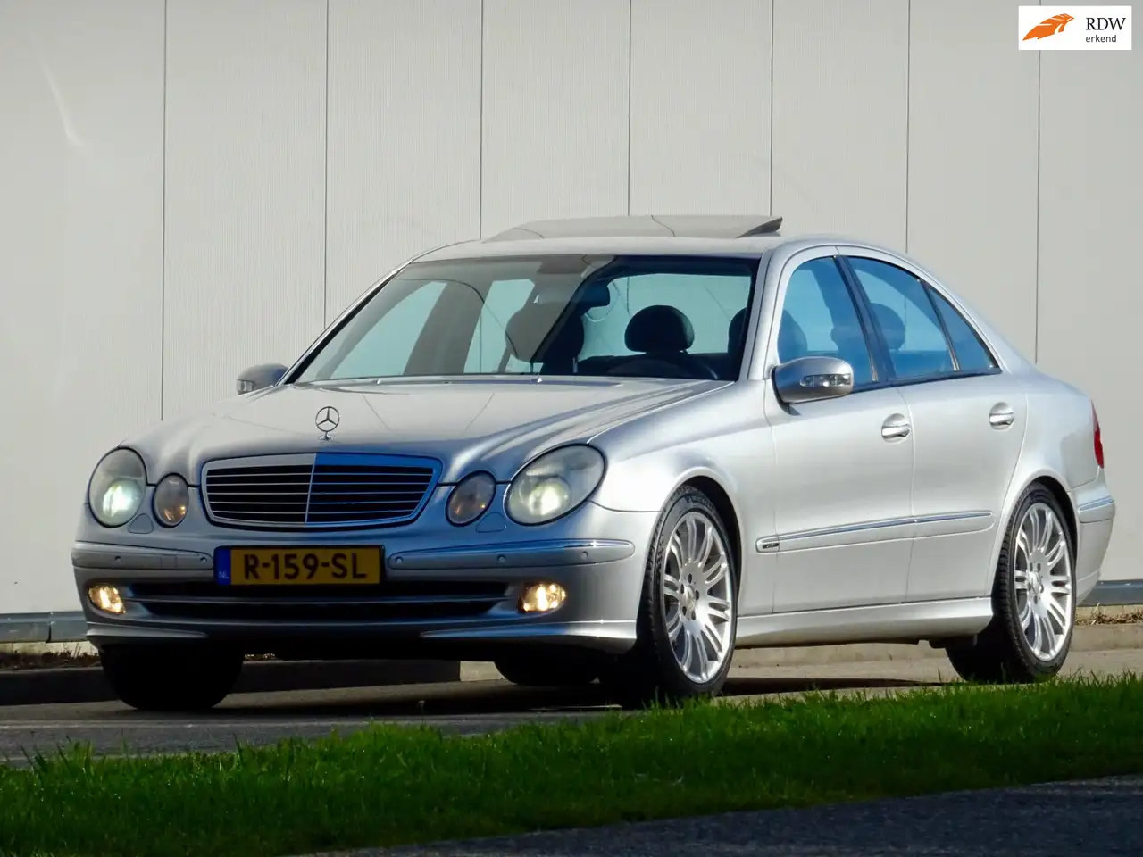 Mercedes-Benz E 350