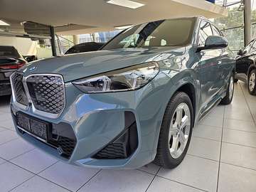 xDrive30 "M Sportpaket" AHK/Head-Up/Sportsitze/...