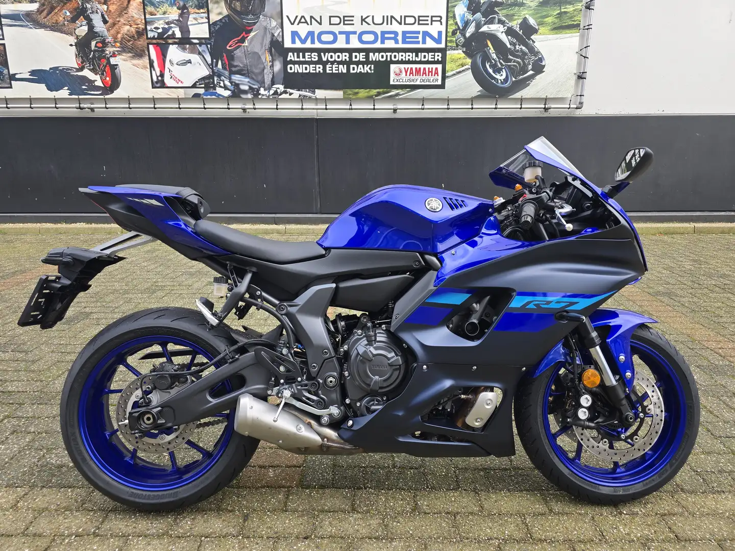 Yamaha YZF-R7 Albastru - 1