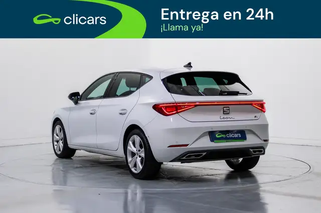 Seat Leon view 9