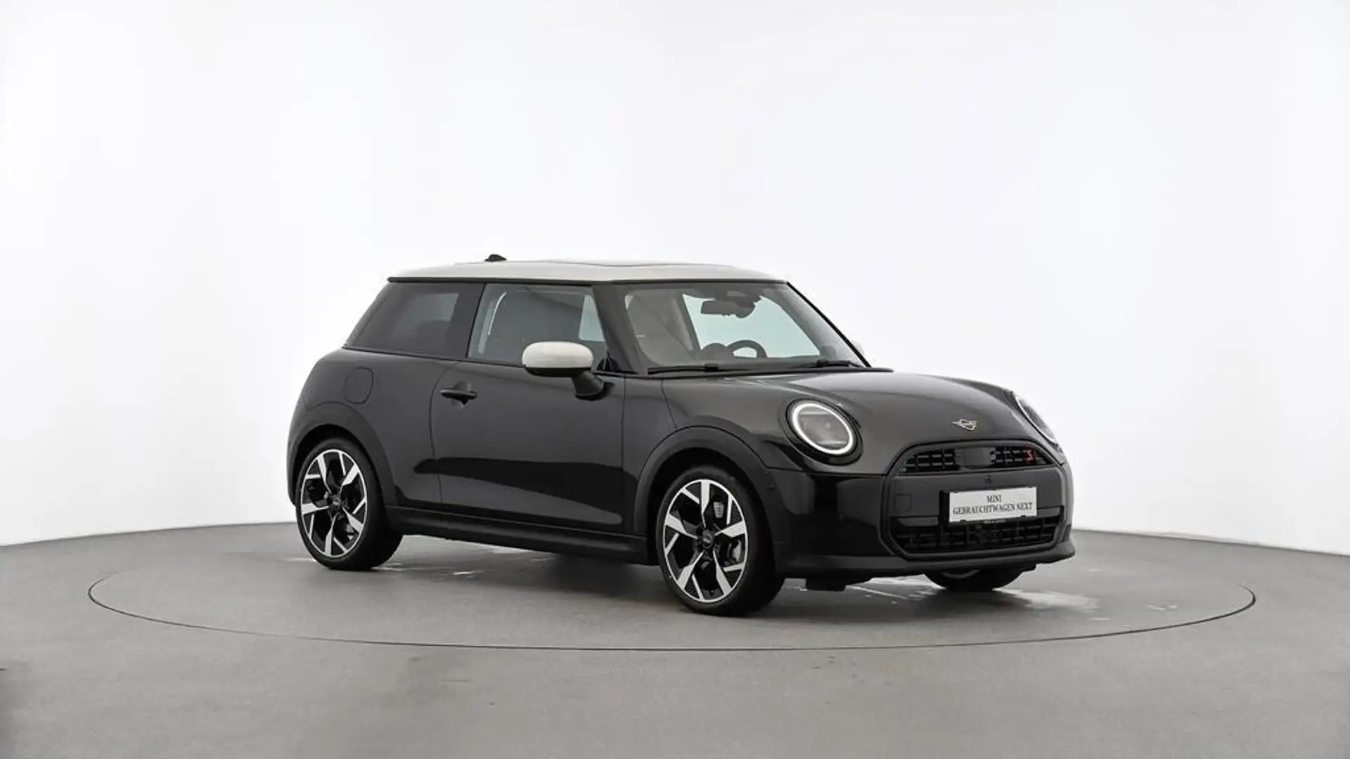 MINI Cooper S Schwarz - 1