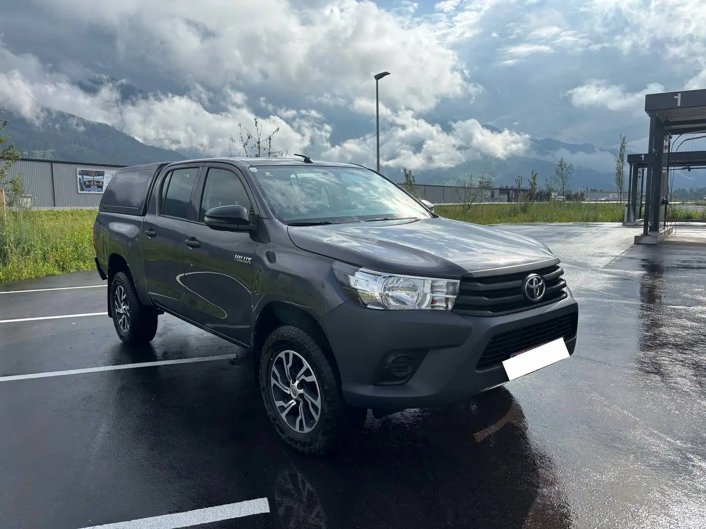 Toyota Hilux Hilux DK Country 4x4 2,4 D-4D Country Grau - 1