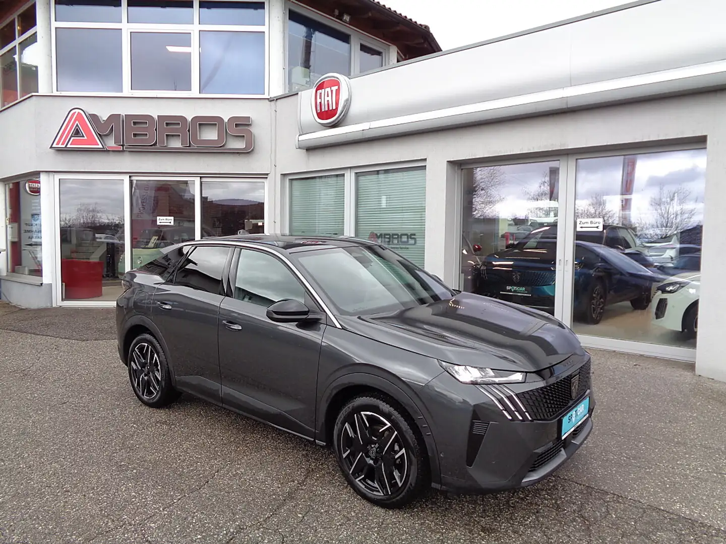 Peugeot 3008 Hybrid 136 E-DCS6 Allure Aut. Grau - 1