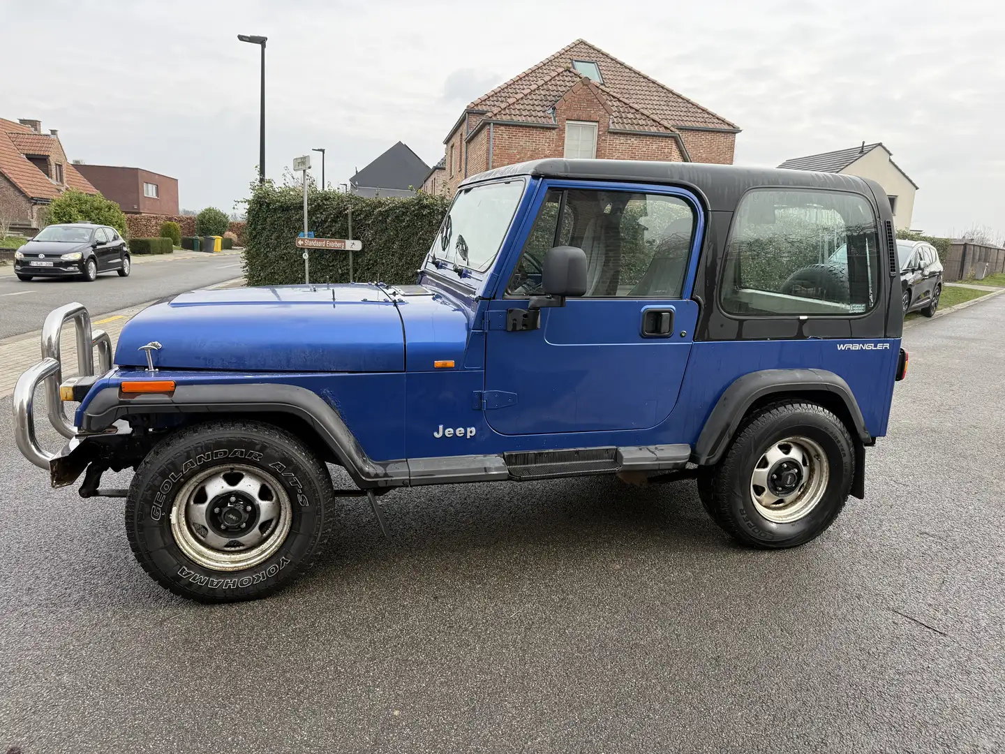 Jeep Wrangler 2.5i + LPG ok 2028 / 1995 OLDTIMER Utilitaire! Blau - 2