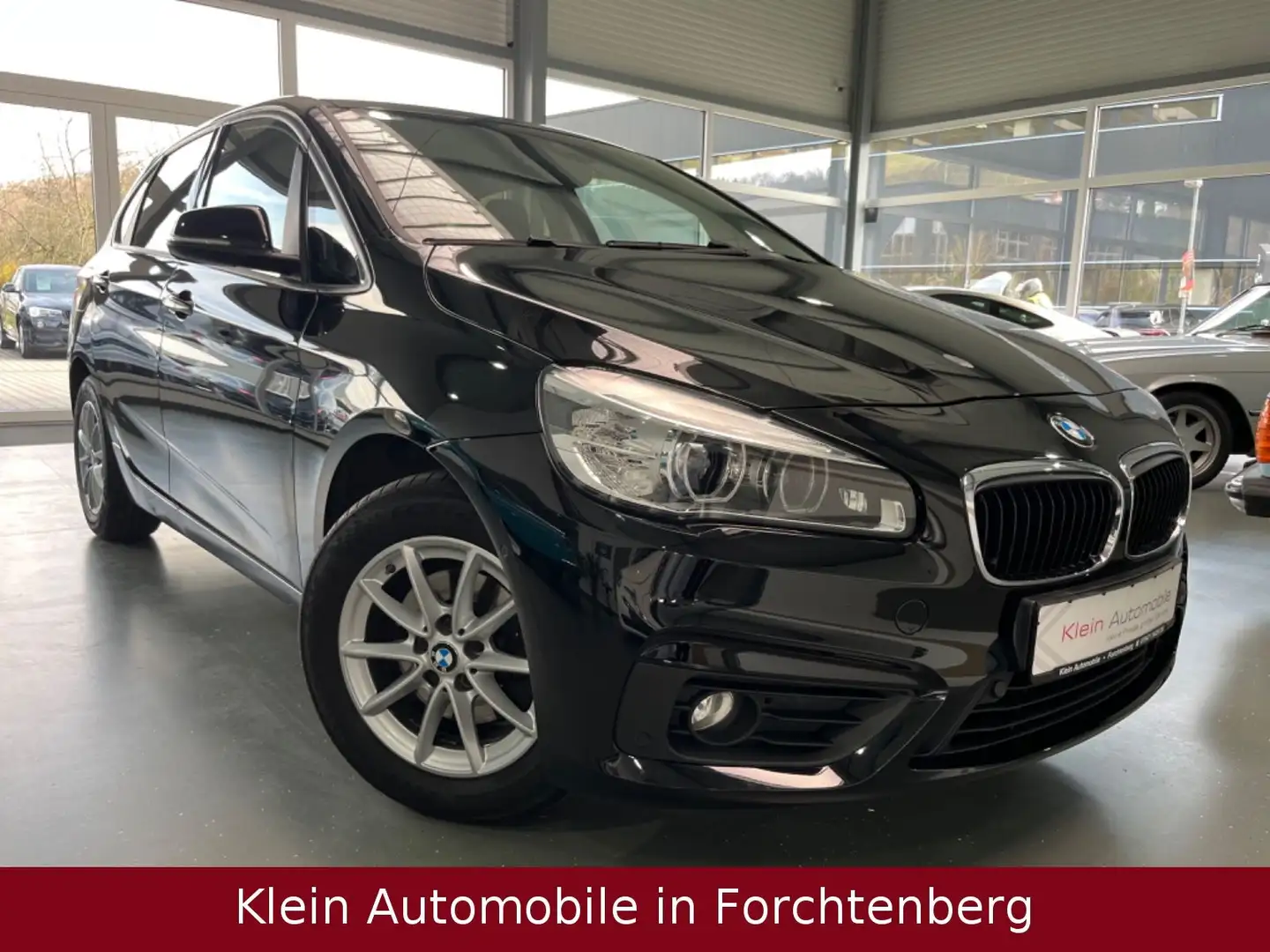 BMW 216 216d ActiveTourer LED SHZ PDC Tempomat LM 2.Hand Schwarz - 1
