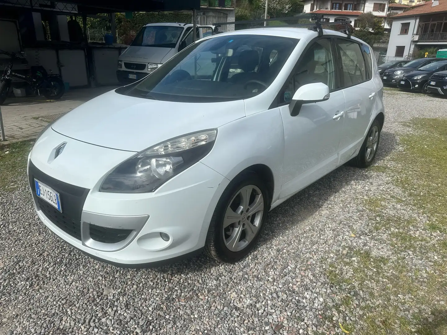 Renault Scenic X-Mod 1.6 dci Luxe 130cv Bianco - 1