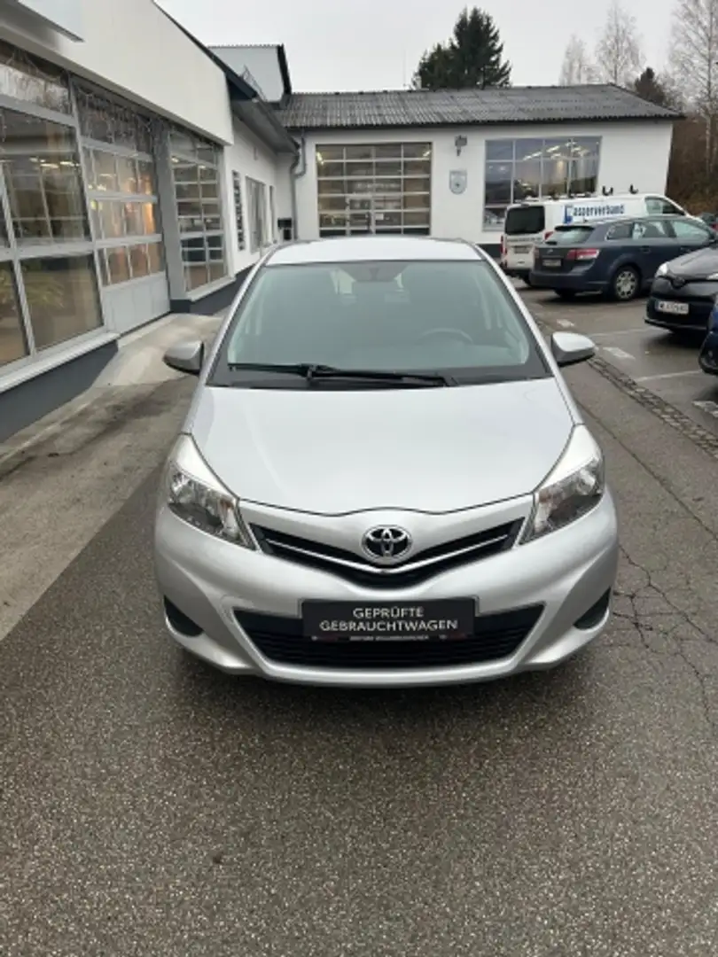 Toyota Yaris YARIS 1,0 5 ACTIVE Argent - 2