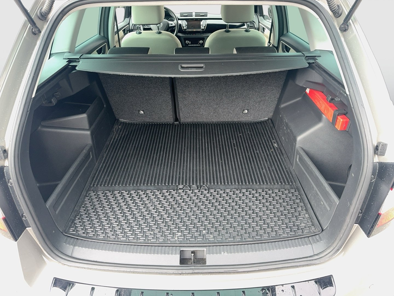 Skoda Fabia Style TSI DSG — photo 11